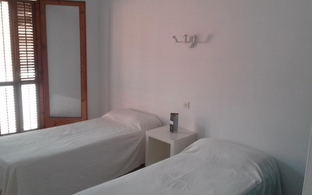 Hostal San Carlos Hotel Lloret de Mar Room photo